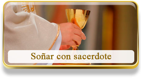 Soñar con sacerdote